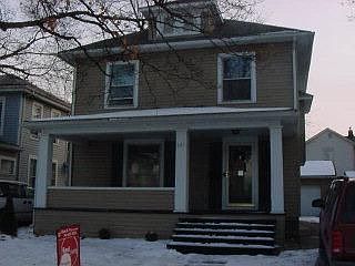 1st image of 521 E Church St