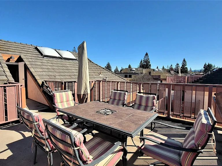 4149 El Camino Way #F — Photo 27