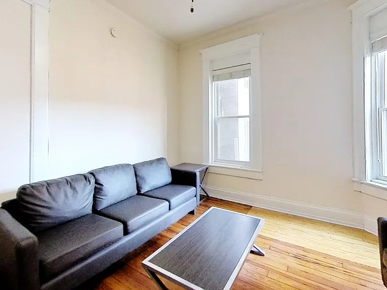 418 Vine St #5 — Photo 2