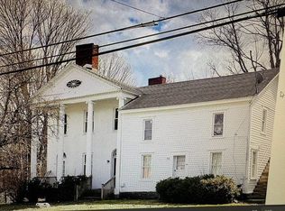 114 Main St #1R, Morris, NY 13808