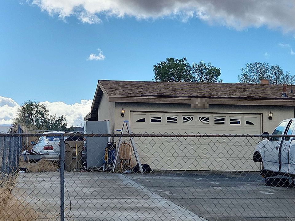 1st image of 14943 Mesquite St