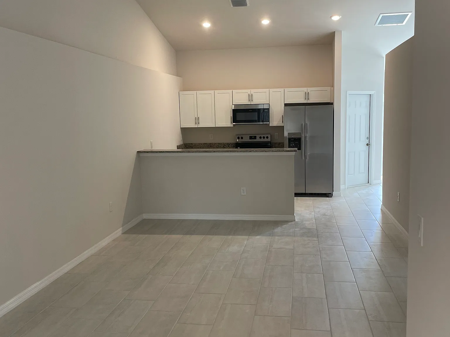 SE Cape Coral Rental Unit — Photo 4