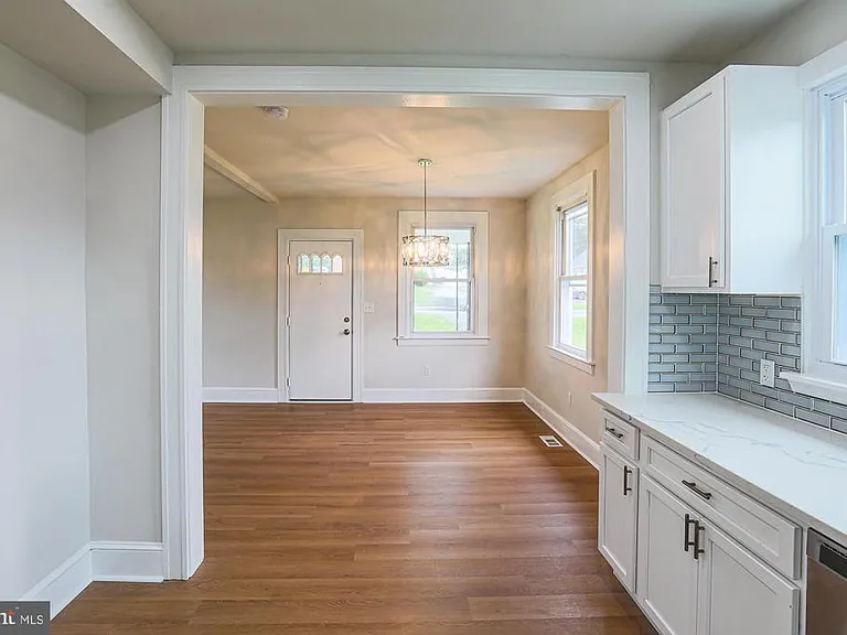 6512 Golden Ring Rd — Photo 11