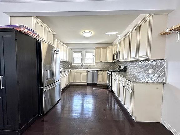 5th image of 1417 83rd St