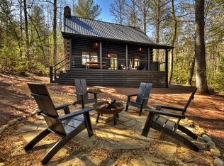 405 Idle Ln, Blue Ridge, GA 30513