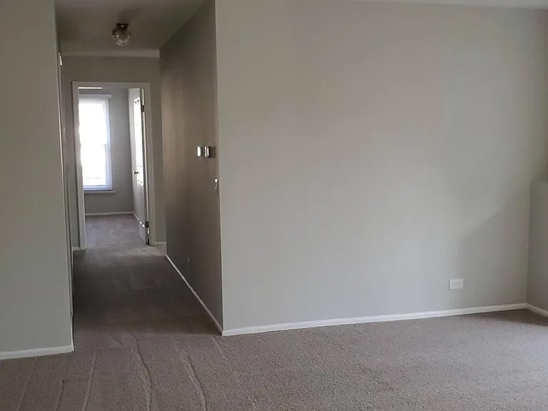 1406 Clairmont Ct — Photo 7