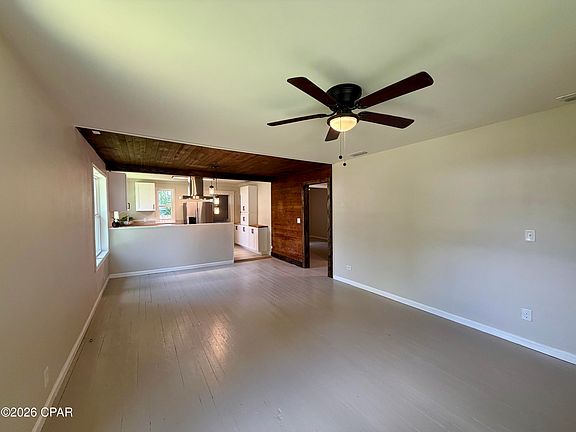 5th image of 2836 Kenny St