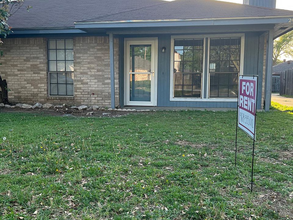 1st image of 2422 Lido Ln