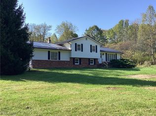 35901 Salem Grange Rd, Salem, OH 44460