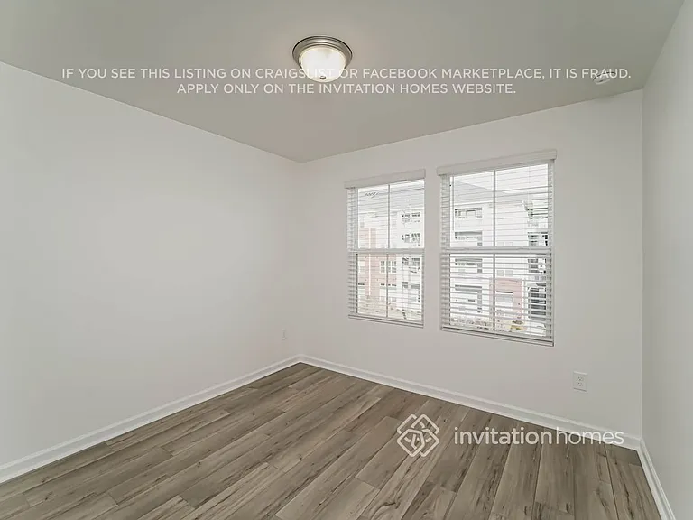 5030 Ragsdale Dr — Photo 17