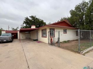 1214 S Perry Dr, Hobbs, NM 88240