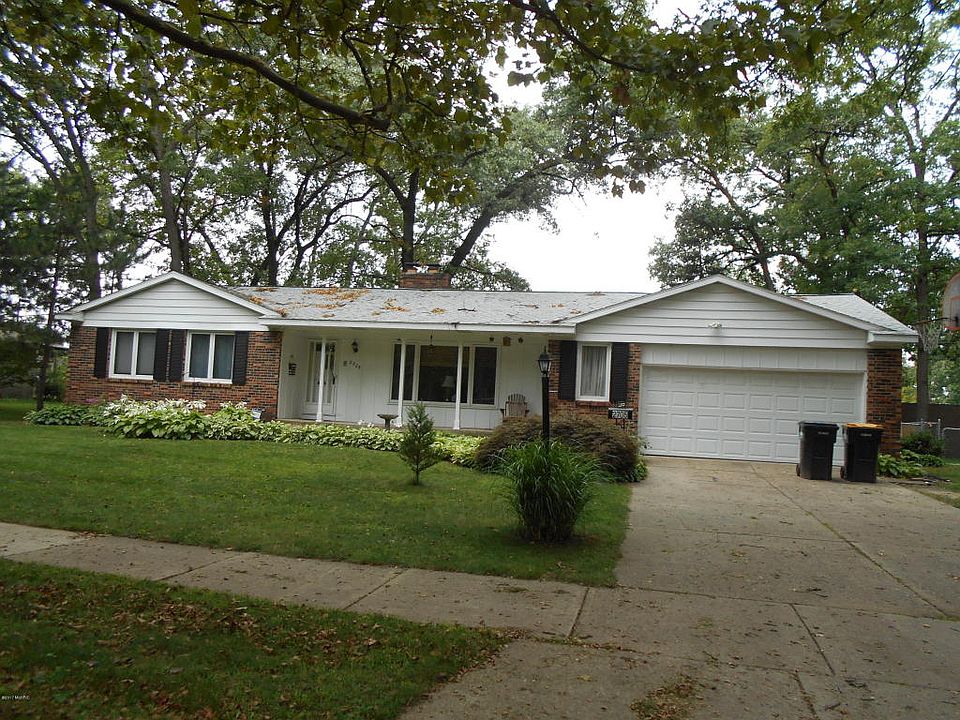 1st image of 2705 Doncaster Ave SW