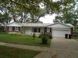 2705 Doncaster Ave SW, Wyoming, MI 49509