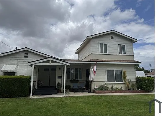 4 bed, 2000 sqft, $3,850 — Photo 3