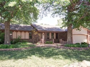 1312 E Blue Spruce Rd, Derby, KS 67037