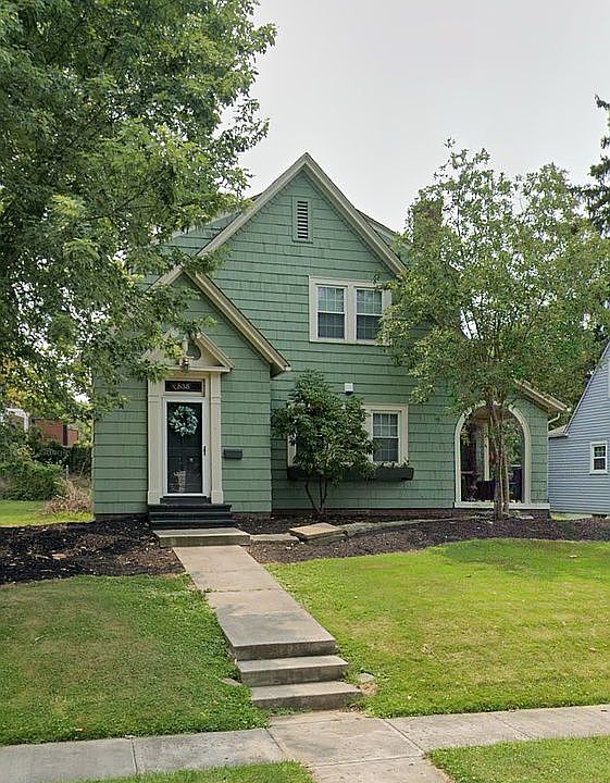 1st image of 838 Saint Louis Ave