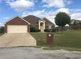 2703 Random Ct, Granbury, TX 76049