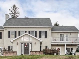 796 Hereford Rd, Elizabethtown, PA 17022