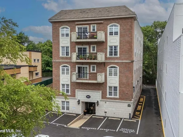 3871 Amboy Rd APT 303, Staten Island, NY 10308