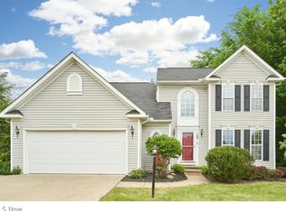 155 Creekledge Ln, Akron, OH 44321