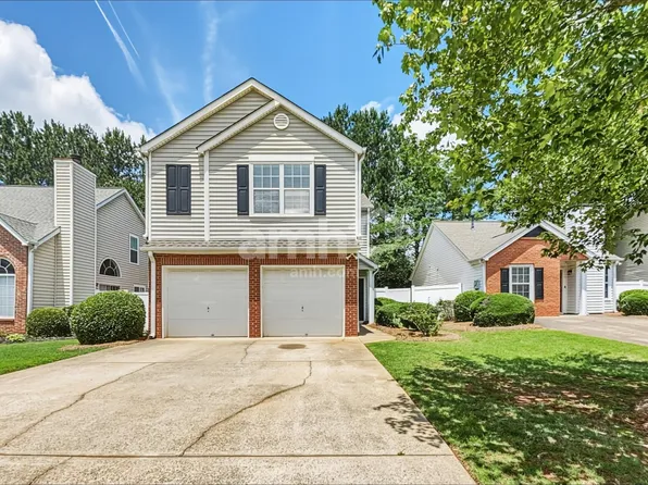 205 Daventry Way, Woodstock, GA 30188