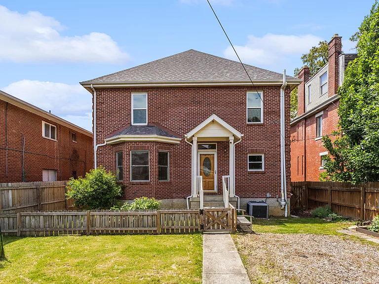 78 Auburn Ave — Photo 52