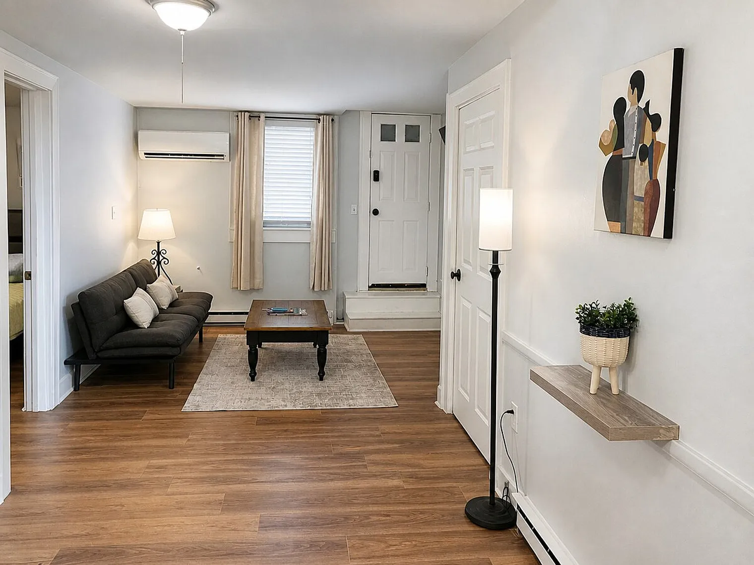 1 bed, 1.0 bath, 731 sqft, $2,526 — Photo 3