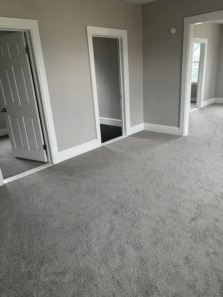 3 bed, 1200 sqft, $1,325 — Photo 3