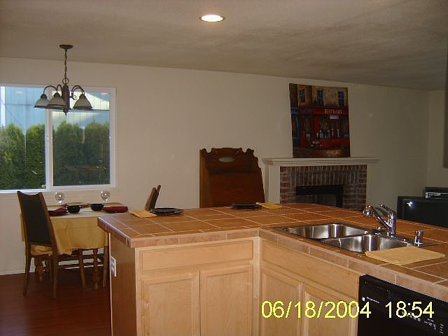 2nd image of 10520 NE 20th Ave