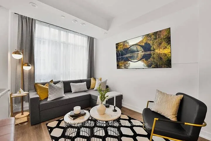 861 Sheppard Ave W #32 — Photo 11