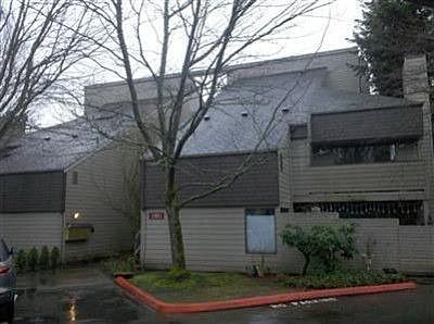 1st image of 11811 93 Ln Ne 202 #202