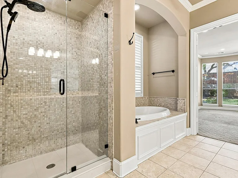 731 Lockridge Rd — Photo 24
