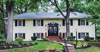 2nd image of 8819 Fircrest Pl
