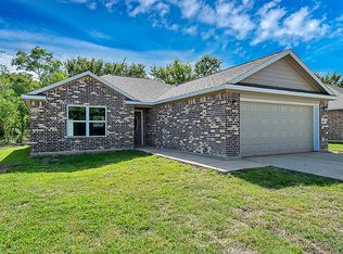 6105 Fox Ridge Dr, Angleton, TX 77515