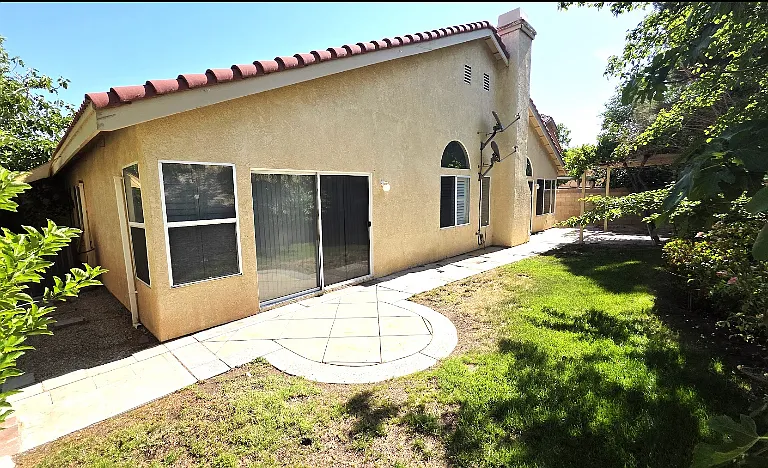 1752 Bradcliff Way — Photo 31