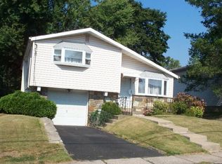 1524 Lindbergh Ave, Abington, PA 19001
