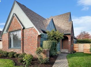 4621 NE Royal Ct, Portland, OR 97213