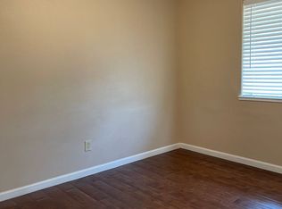 1140 W Tuolumne Rd, Turlock, CA 95382