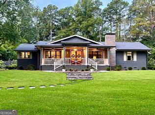 919 Maple Dr, Griffin, GA 30224