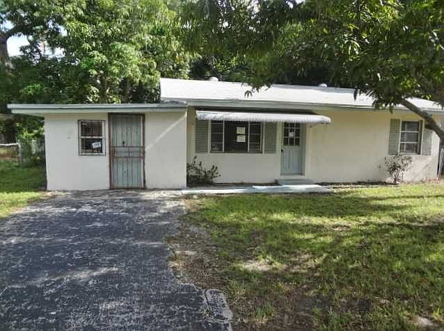 1st image of 2243 Dora St