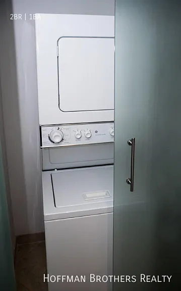 1117 S Cochran Ave #1 — Photo 8