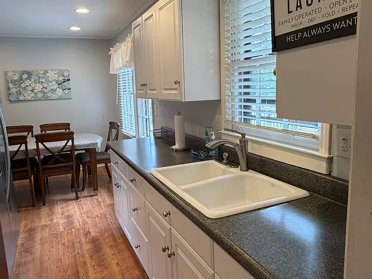8712 Green Level Church Rd — Photo 14