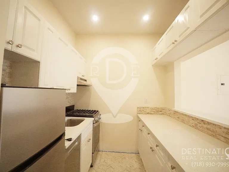 526 3rd Ave #2 — Photo 14