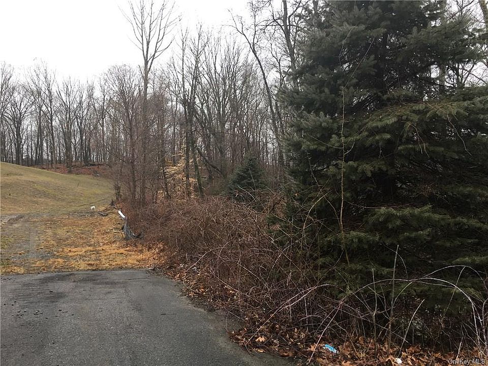1st image of 1 Guion Ln