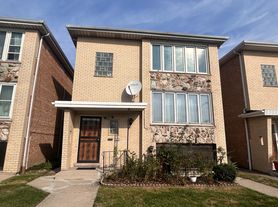 5812 S Archer Ave, Chicago, IL