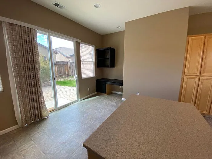 10595 Bliss Ct — Photo 17
