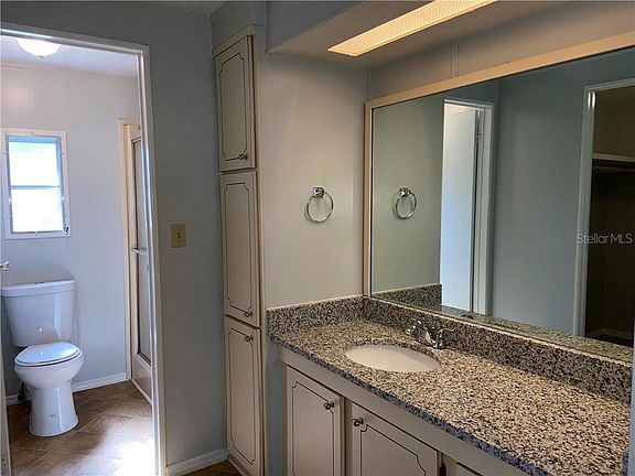 3rd image of 17436 Palm Dr