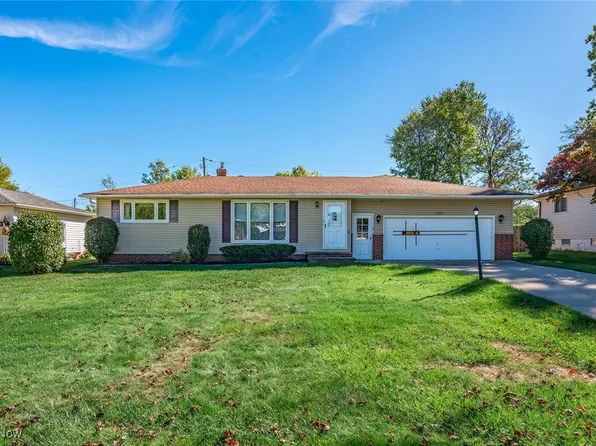 13237 Tomson Dr, Strongsville, OH 44149