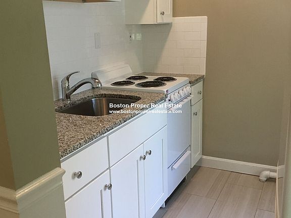 83 Saint Botolph St. #506 Boston Unit Photo 1