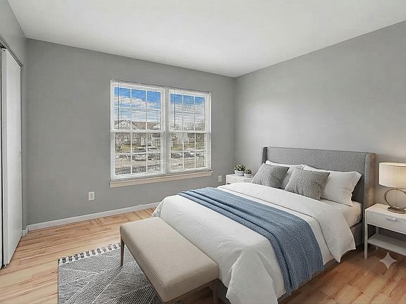 5th image of 700 N Adelaide St APT 93